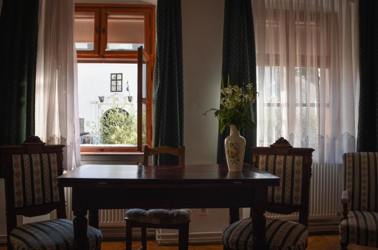 Hotel Pont Vendeghaz Kőszeg Exterior foto